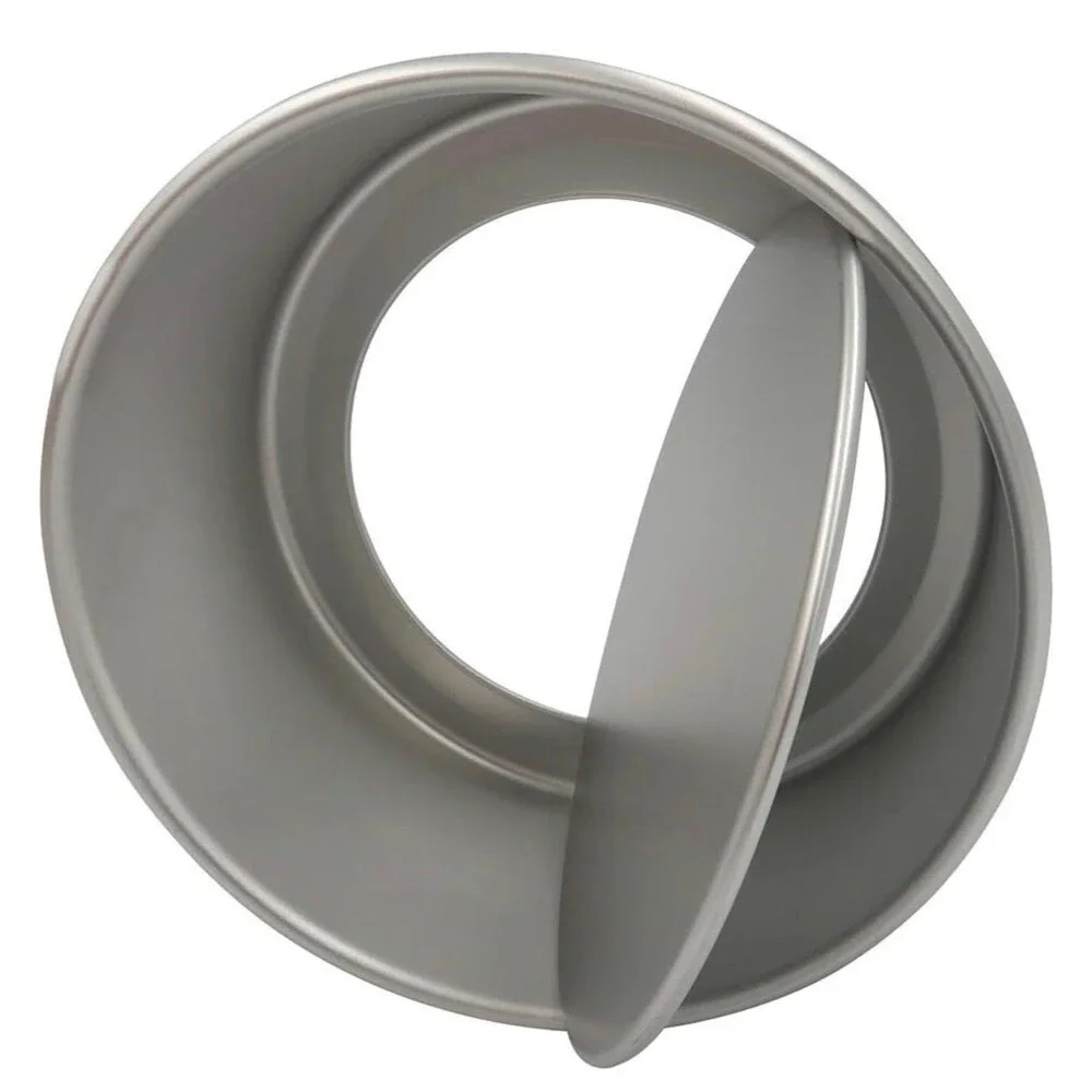6.75 Inch Round Bake Pan w Removable Bottom